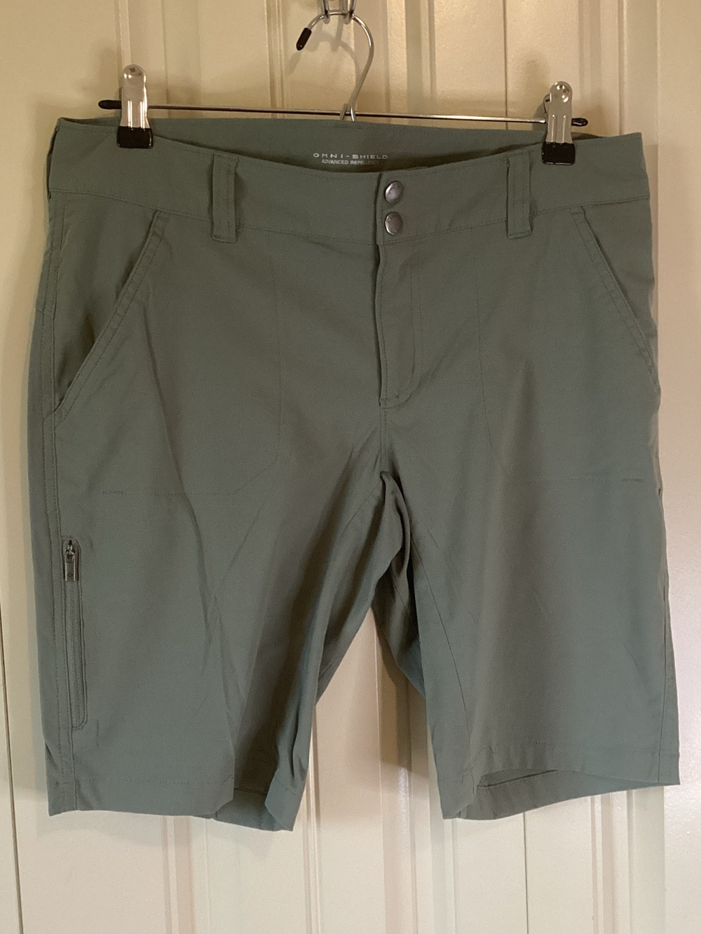 Columbia Omni-Shield Performance Shorts in Sage Green
